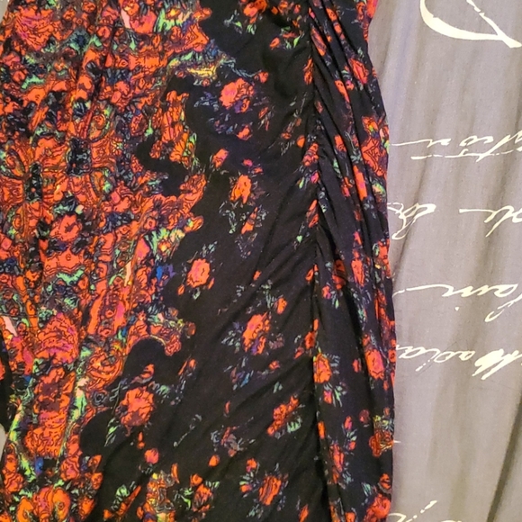 Guess dress - Picture 4 of 5